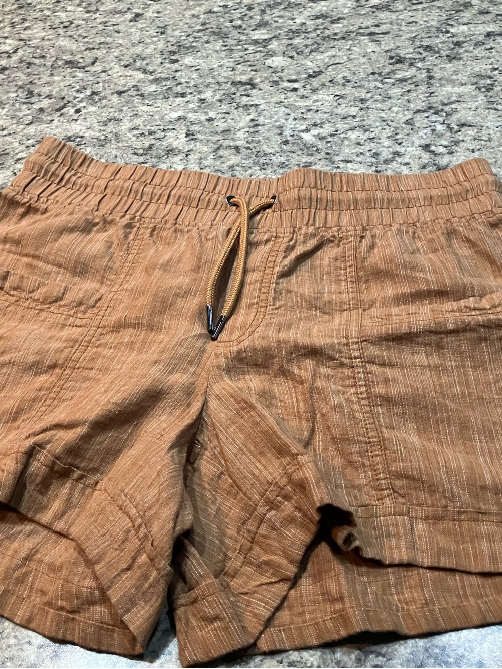 Athleta Cabo Linen 4” Short